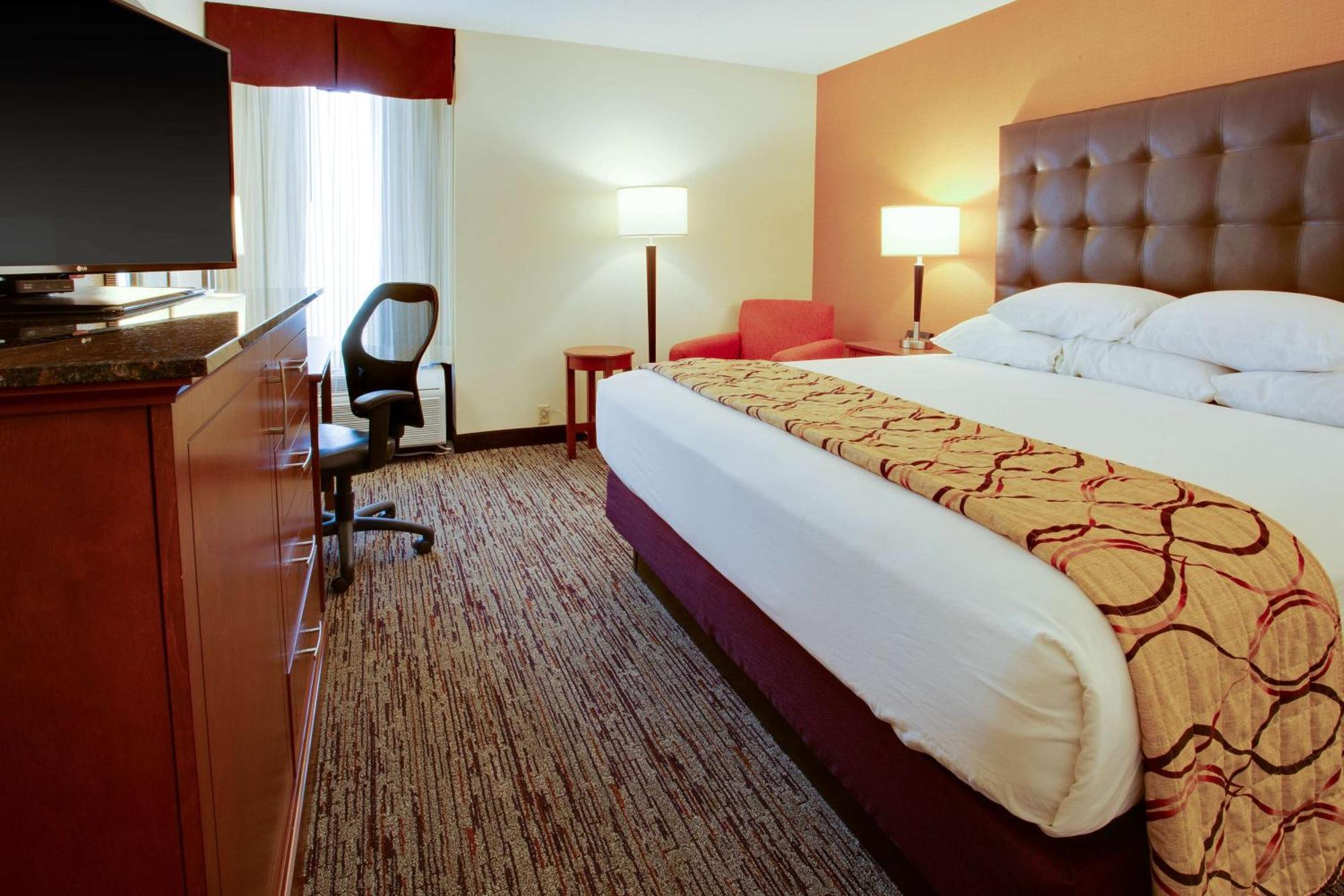 Drury Inn & Suites Terre Haute Exteriör bild
